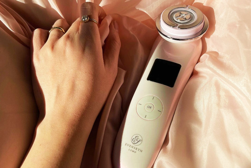 EvenSkyn® Lumo: Premium Anti-Aging & Skin Tightening Handset